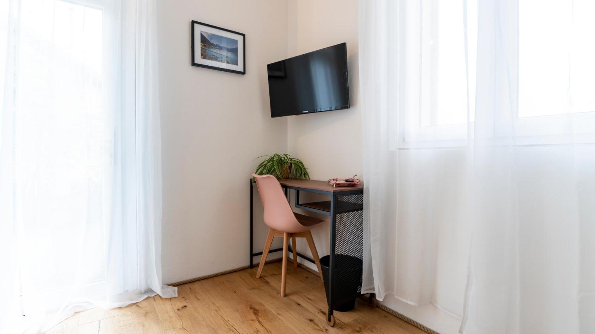 Salice Divino Hotel Lezzeno Room photo